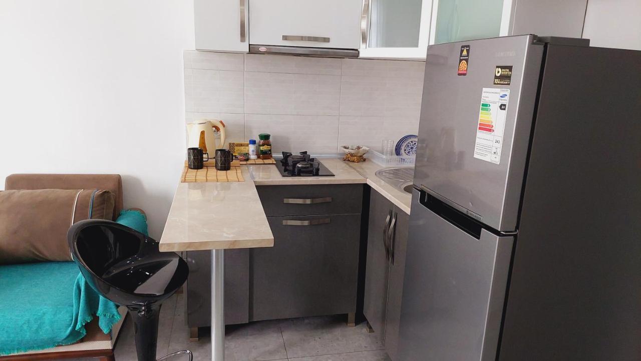 Irakli Sweet Home Батуми Екстериор снимка